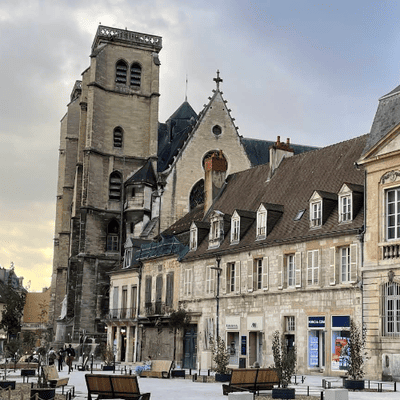Parvis Saint Jean – Théâtre Dijon Bourgogne